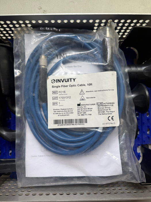 Invuity Eikon LT Illuminated Retractor System