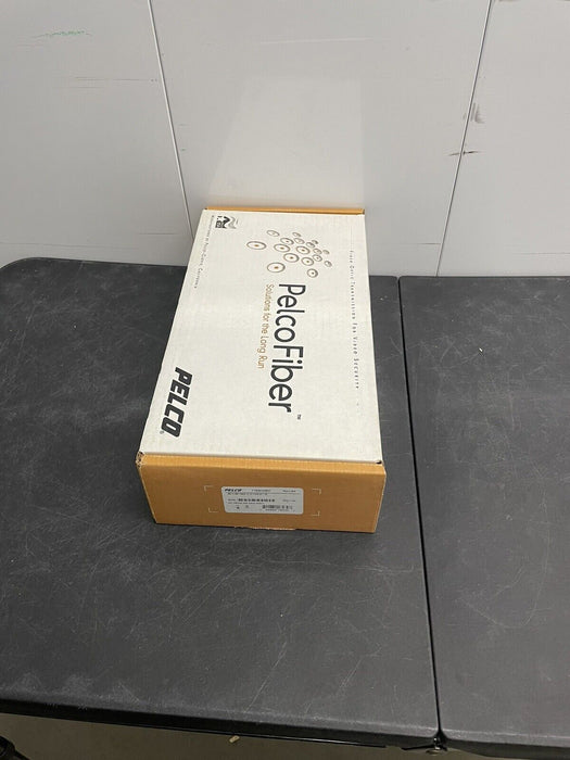 Pelco FT8301AMST  MM 1V 8Bit Fiber TX; ST Connector