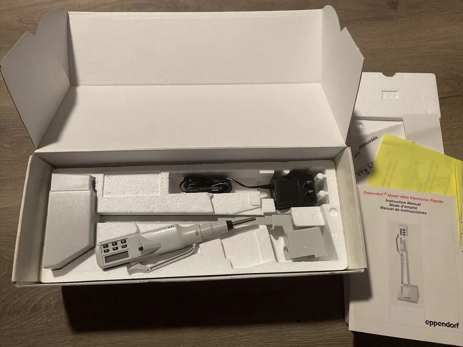 Eppendorf 1 Channel Electronic Pipette Model 4850 30 Day Warranty!